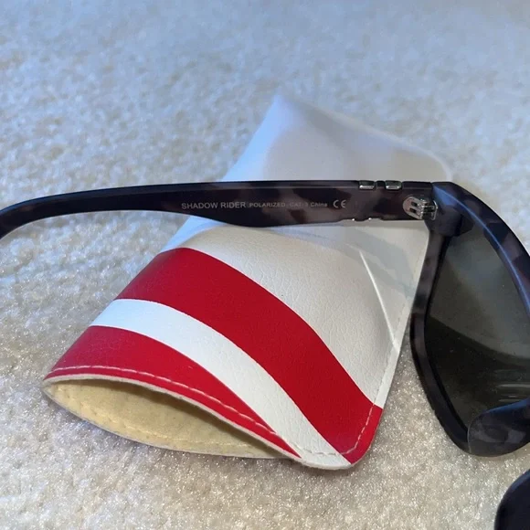 Blenders Sunglasses - Picture 4 of 5